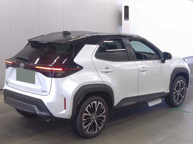 2026 Toyota Yaris Cross HV Z Adventure auction photo 5