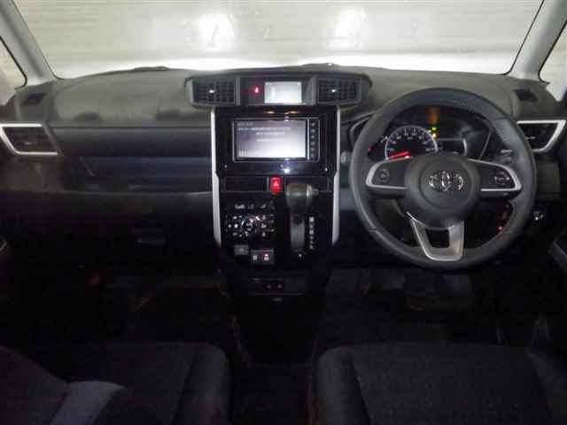 2020 Toyota Roomy Custom G auction photo 3