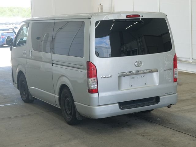 2006 Toyota Hiace スーパーGL auction photo 2