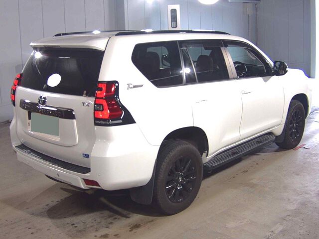 2021 Toyota Land Cruiser Prado TX L-P70アニリミテ 4WD auction photo 5