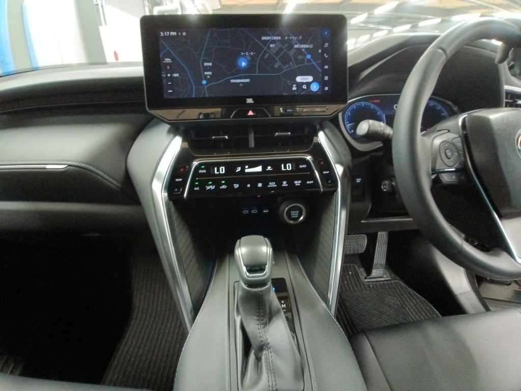 2022 Toyota Harrier Z auction photo 11