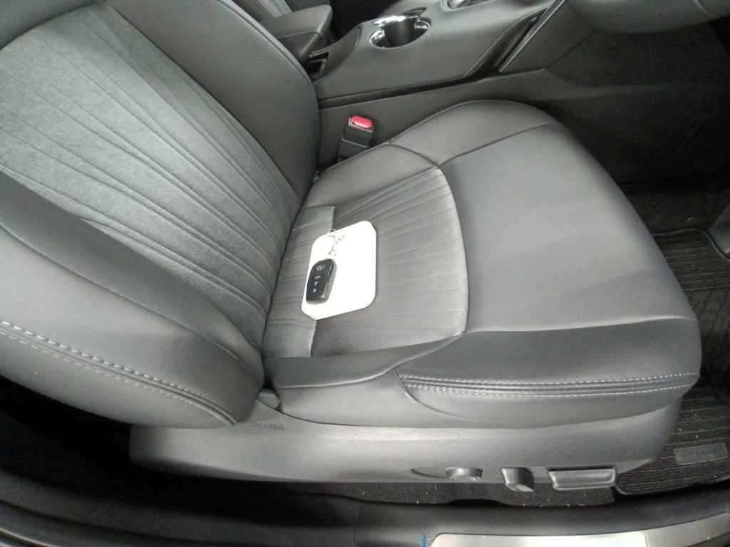 2022 Toyota Harrier Z auction photo 10