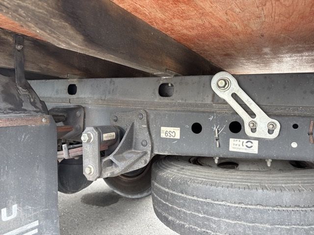 2012 Isuzu Elf Hira auction photo 14