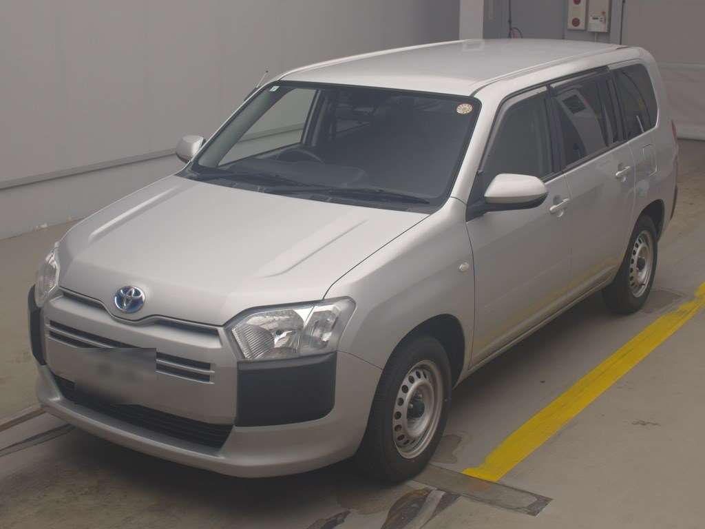 Japan Auction Vehicles 4 2021 Toyota Probox ハイブリッドGL auction photo