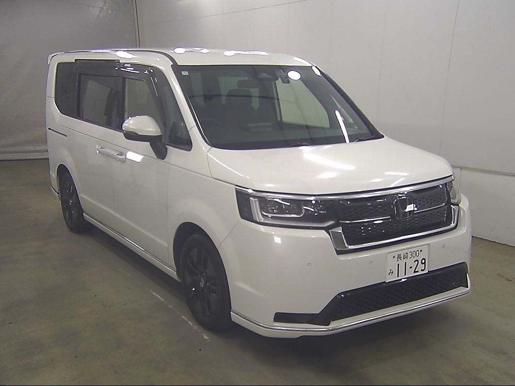 2024 Honda Stepwgn 2 &3 Japan auction vehicle