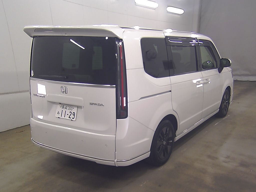 2024 Honda Stepwgn 車いす仕様車2列目&3列目乗車タイプ auction photo 2