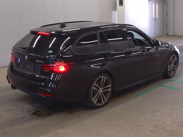 2017 BMW 3 Series 320DツリMスEシャド auction photo 5