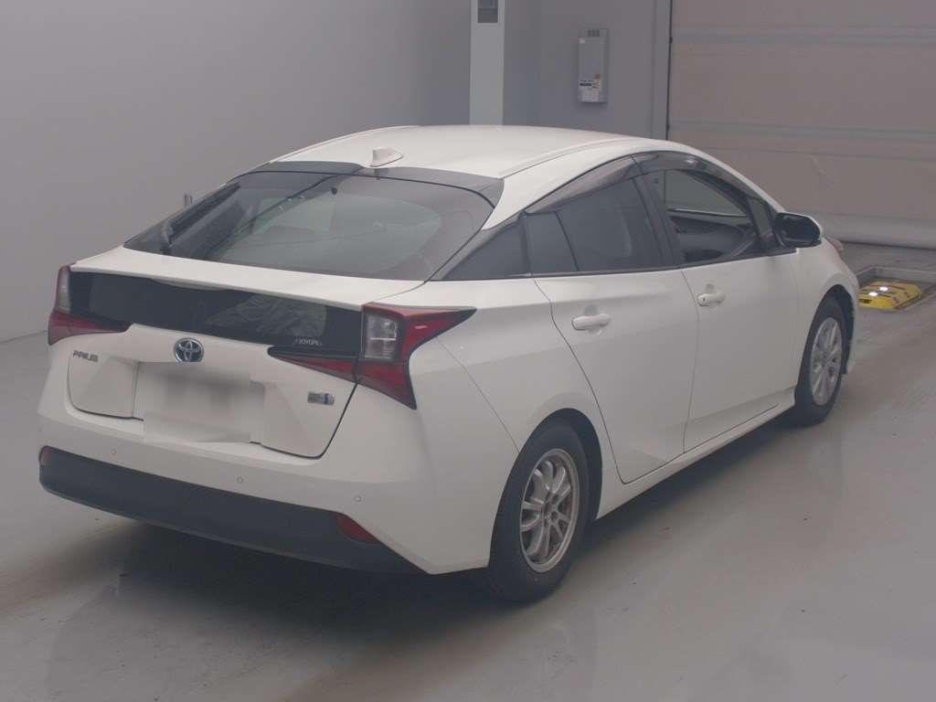 2021 Toyota Prius S auction photo 2