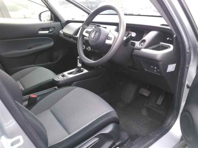 2021 Honda Fit ベーシック auction photo 3