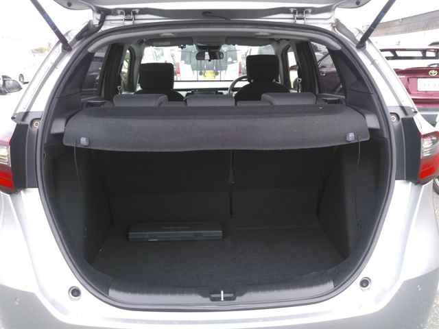 2021 Honda Fit ベーシック auction photo 10