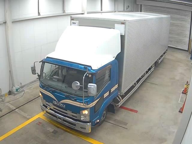Japan Auction Vehicles 10 2014 Isuzu Forward バン auction photo
