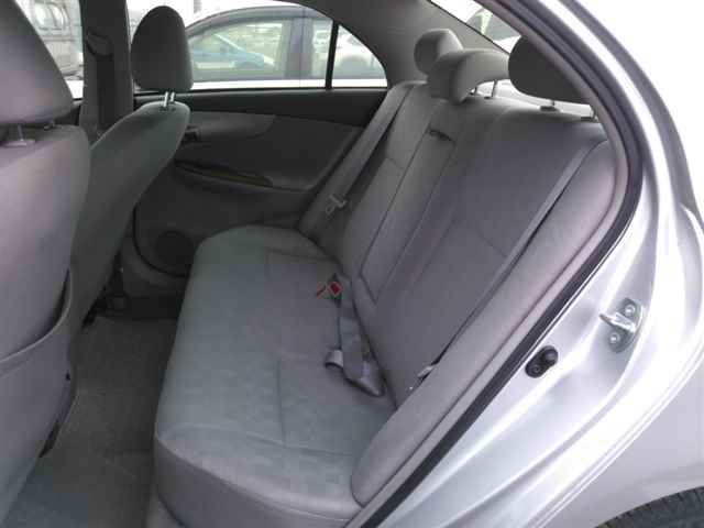 2011 Toyota Corolla Axio G auction photo 9