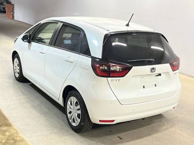 2023 Honda Fit e:HEVベーシック auction photo 3