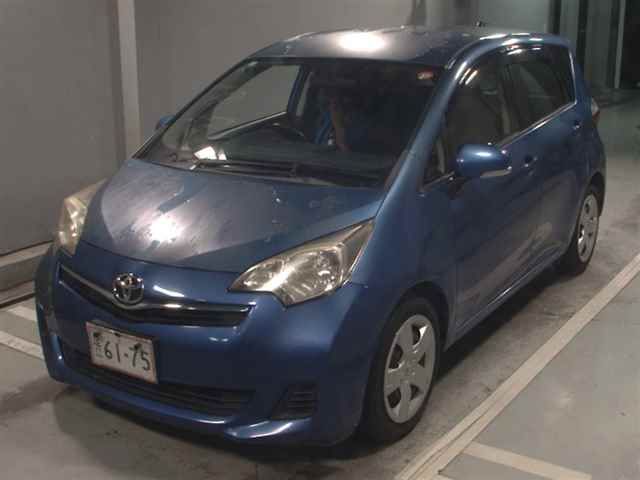 2013 Toyota Ractis G auction photo 4
