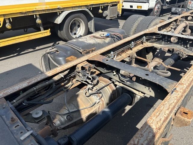 2005 Isuzu Elf chassis auction photo 18