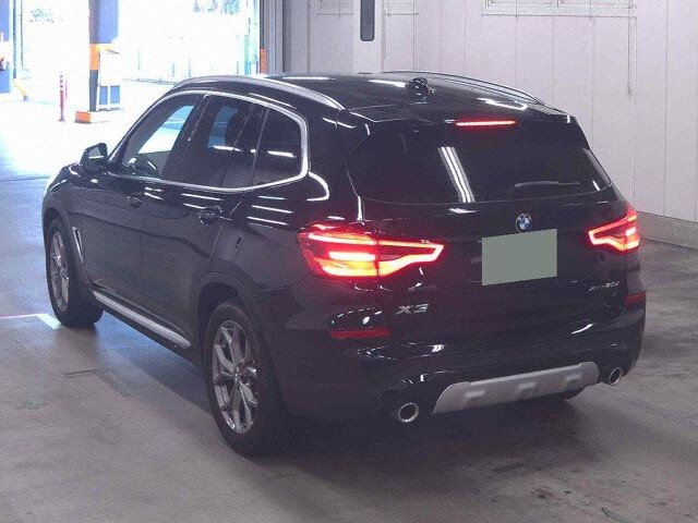 2021 BMW X3 XDRIVE20D Xライ 4WD auction photo 2