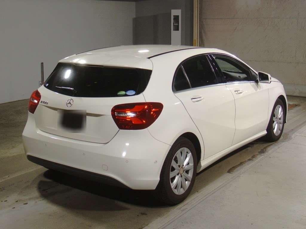 2016 Mercedes-Benz A-Class A180 auction photo 2