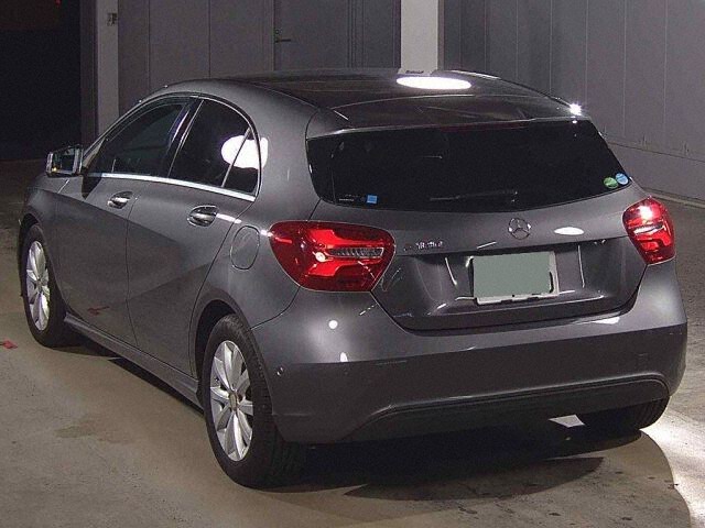 2017 Mercedes-Benz A-Class A180 auction photo 2