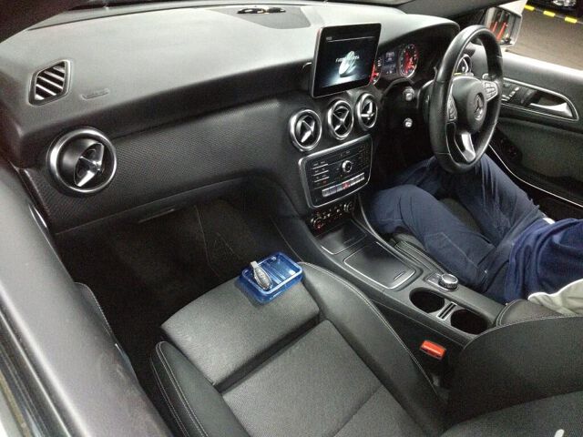 2017 Mercedes-Benz A-Class A180 auction photo 3