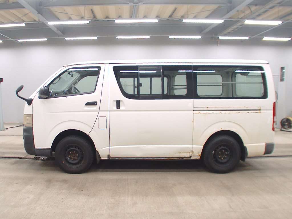 2008 Toyota Hiace ロングDX 4WD auction photo 4