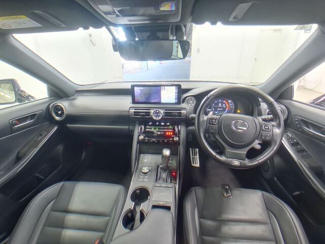2021 Lexus IS IS300FスホモドBK auction photo 3