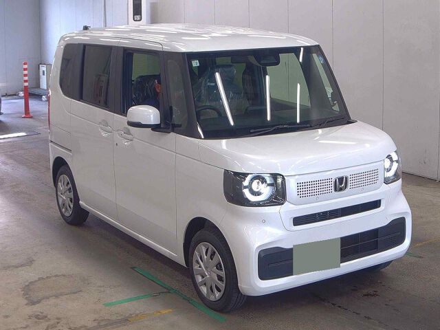 2026 Honda N-BOX Base grade 4WD Japan auction vehicle