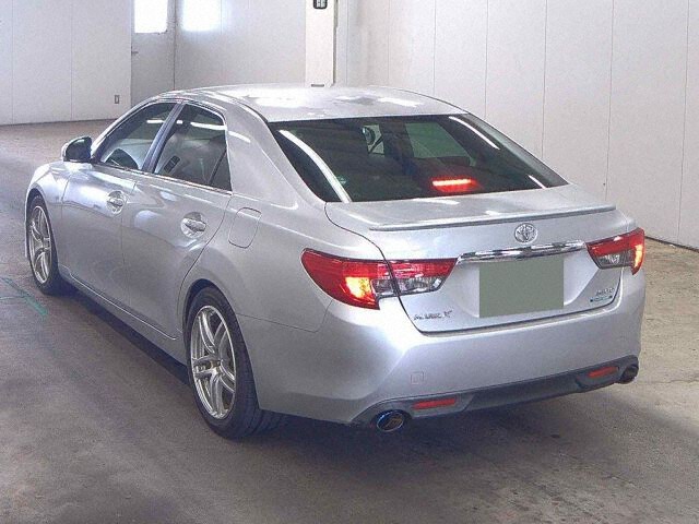 2012 Toyota Mark X 250G S Package auction photo 2
