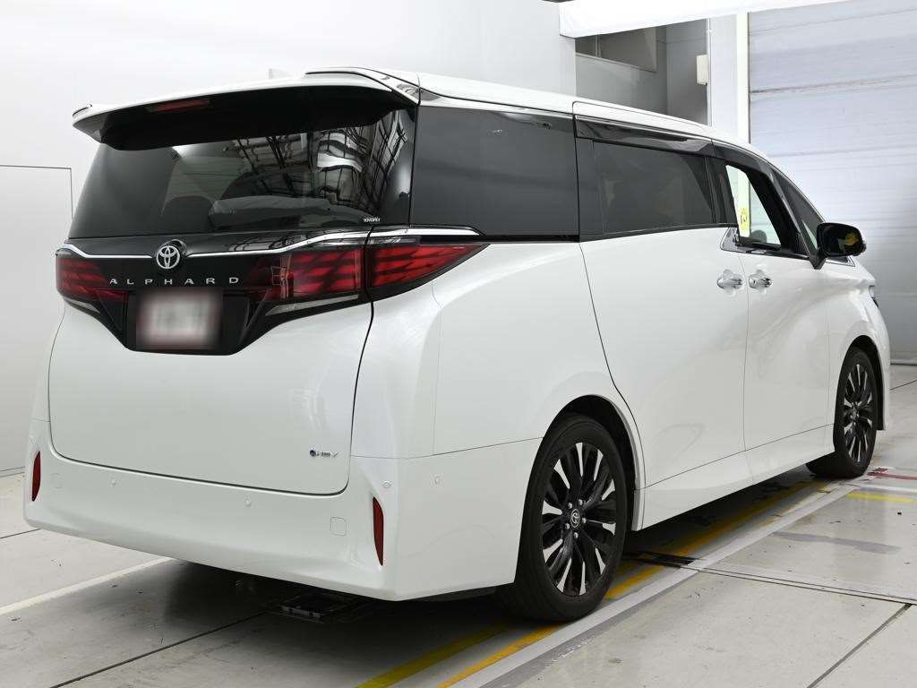 2024 Toyota Alphard Z auction photo 2
