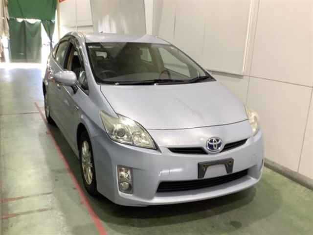 Japan Auction Vehicles 4 2009 Toyota Prius S auction photo