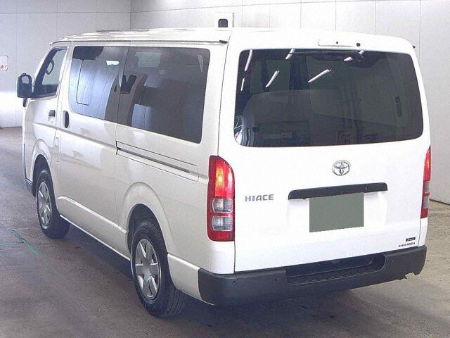 2025 Toyota Hiace ロングDX 4WD auction photo 2