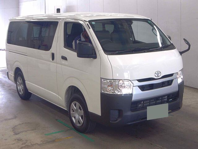 Japan Auction Vehicles 8 2025 Toyota Hiace ロングDX 4WD auction photo