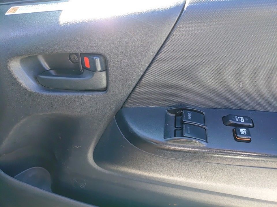 2021 Toyota Hiace auction photo 14