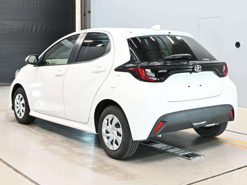 2022 Toyota Yaris X auction photo 6