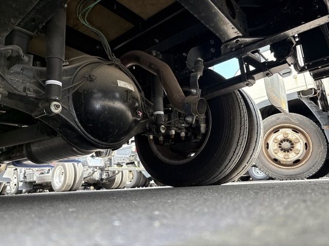 2021 Mitsubishi Fuso Canter Aluminum Van PG. Long auction photo 6