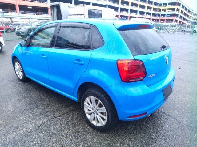 2015 Volkswagen ポロ TSIコンフォトアプGP auction photo 2
