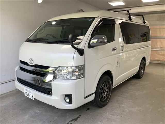 2016 Toyota Hiace 4WD GL Japan auction vehicle
