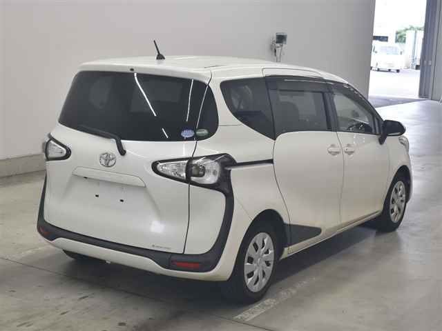 2016 Toyota Sienta G auction photo 5