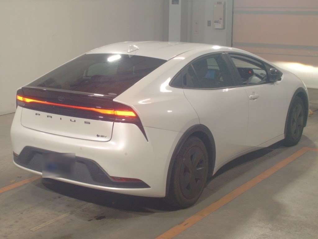 2023 Toyota Prius U auction photo 2