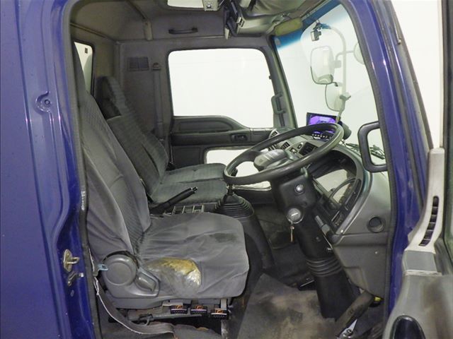 1999 Isuzu Forward 冷蔵・冷凍車 auction photo 6