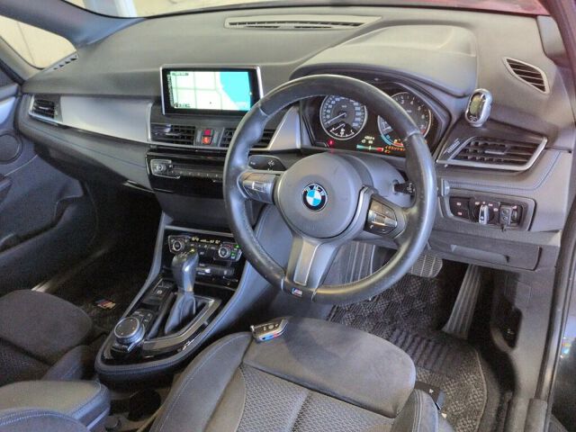 2015 BMW 2 Series 218i Actezza M Sport auction photo 3