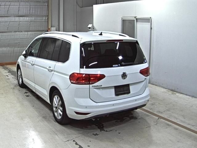 2017 Volkswagen ゴルフトゥーラン TSI コンフォートラインテックエディション LEDライト auction photo 2
