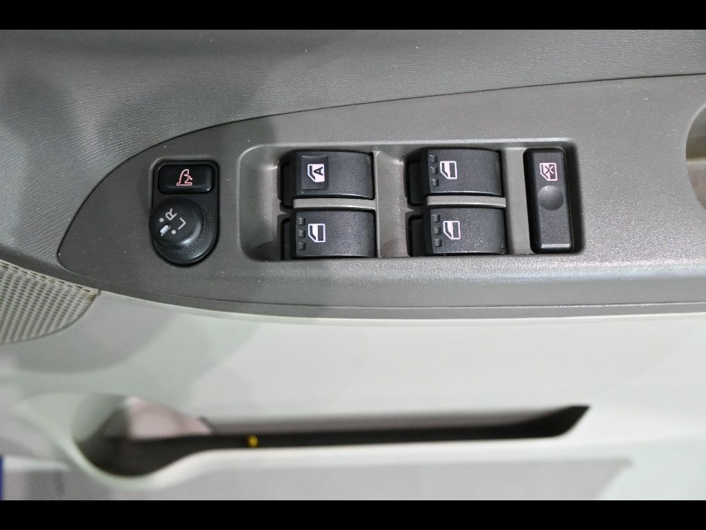 2015 Daihatsu Tanto L auction photo 12