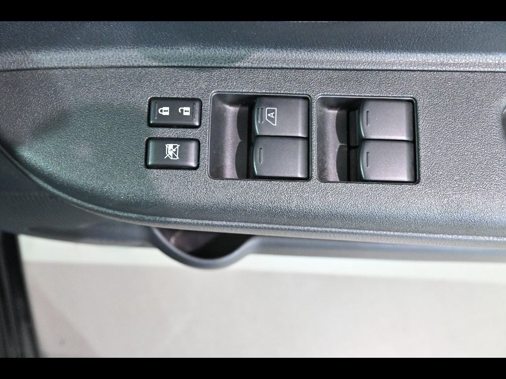 2020 Nissan マーチ 5HB S auction photo 12