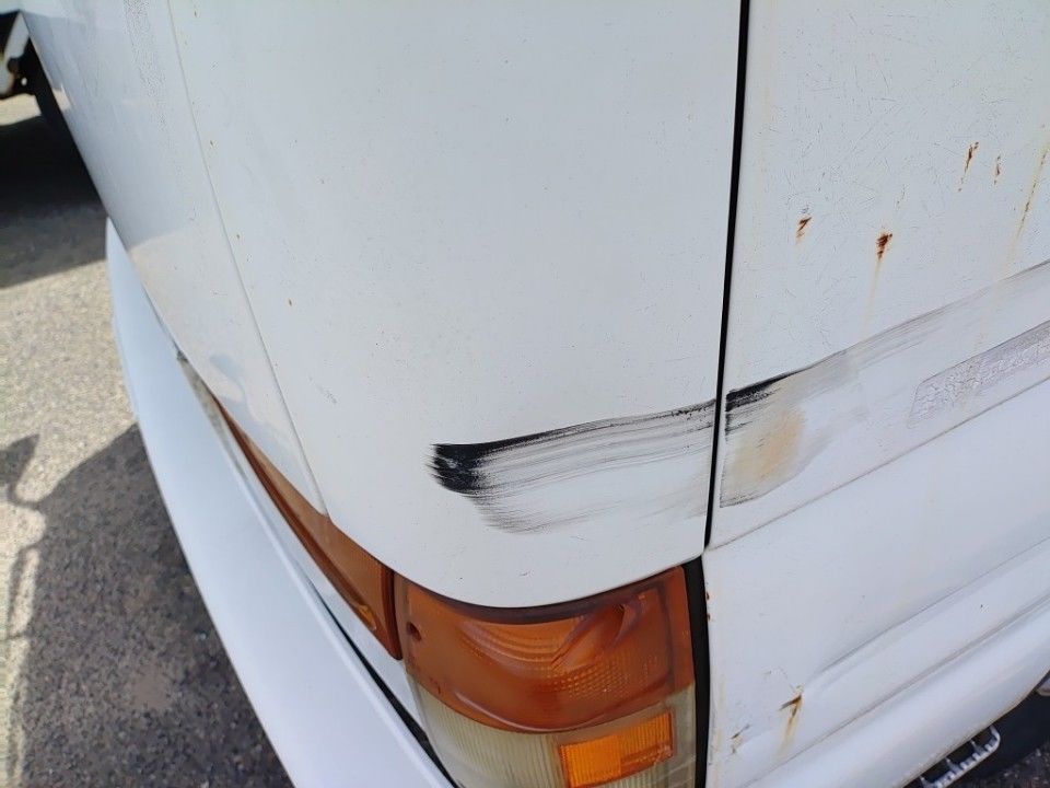 1995 Isuzu Elf auction photo 25