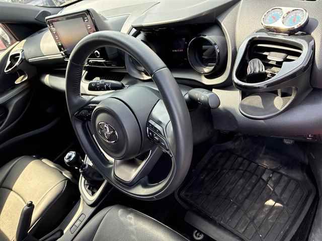 2022 Toyota Yaris Z auction photo 3