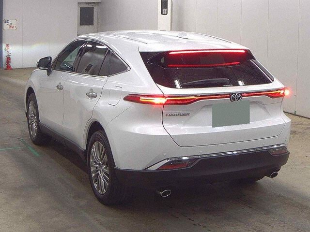 2025 Toyota Harrier Z auction photo 2