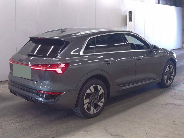 2023 Audi Q8eトロン 55クワトロSライン 4WD auction photo 5