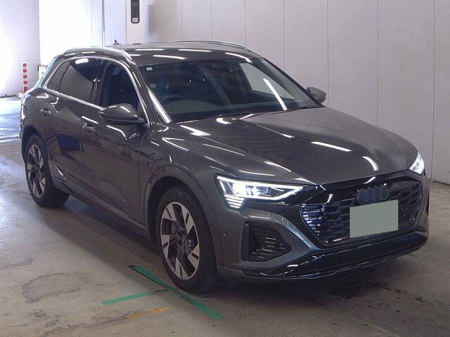 2023 Audi Q8eトロン 55クワトロSライン 4WD Japan auction vehicle
