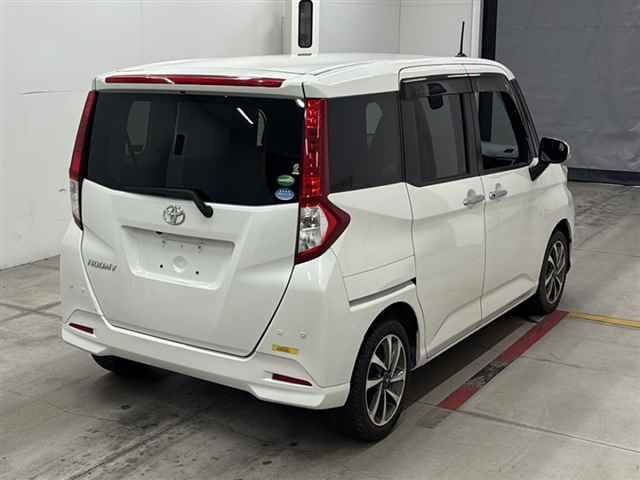 2018 Toyota Roomy G S auction photo 5