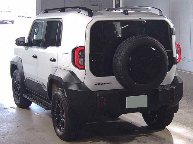 2026 Toyota ランドクルーザーFJ VX 4WD auction photo 2